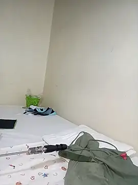 Ranny18l online show from October 2025 11:00:01 AM