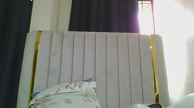 CuteJ online show from February 2025 05:44:02 AM