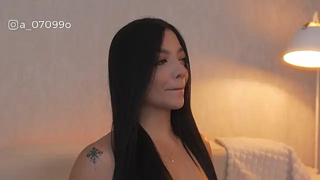 Snapshot of sarah_hiill chatting on February 2026 09:07:01 PM sarah hiill online show from February 2026 09:07:01 PM