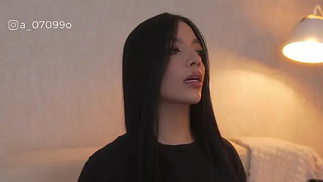 Snapshot of sarah_hiill chatting on February 2026 11:55:02 PM sarah hiill online show from February 2026 11:55:02 PM