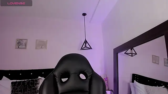 CeliWoods online show from October 2025 11:18:01 AM