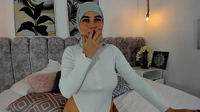 abby rossee online show from October 2025 12:03:01 PM