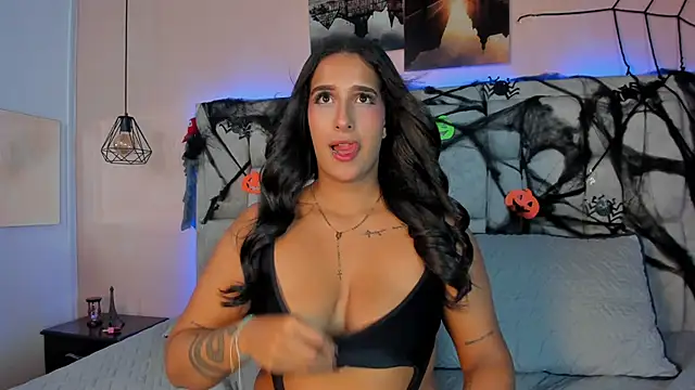 Snapshot of Stefhanyblow chatting on October 2025 05:26:02 AM Stefhanyblow online show from October 2025 05:26:02 AM