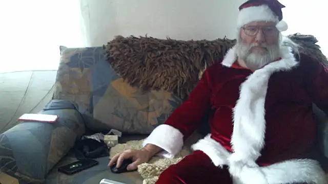 SexySantaC online show from December 2024 01:33:02 PM