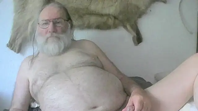 Snapshot of SexySantaC chatting on June 2026 05:05:01 AM SexySantaC online show from June 2026 05:05:01 AM
