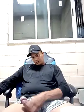 Snapshot of 121fff chatting on September 2025 11:04:02 PM 121fff online show from September 2025 11:04:02 PM