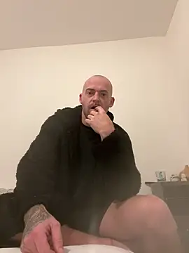 bigguy101 online show from March 2025 05:22:02 AM