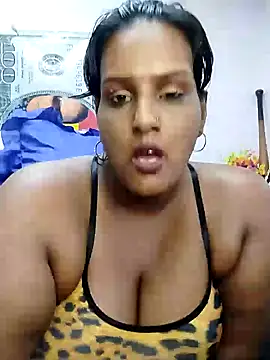 NWC4LYF online show from February 2025 09:59:02 AM
