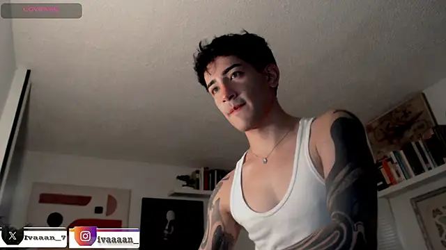 Snapshot of ivaaaan_ chatting on February 2026 09:51:02 PM ivaaaan online show from February 2026 09:51:02 PM