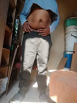 CharlesBlk79  online show from May 2026 12:11:02 PM