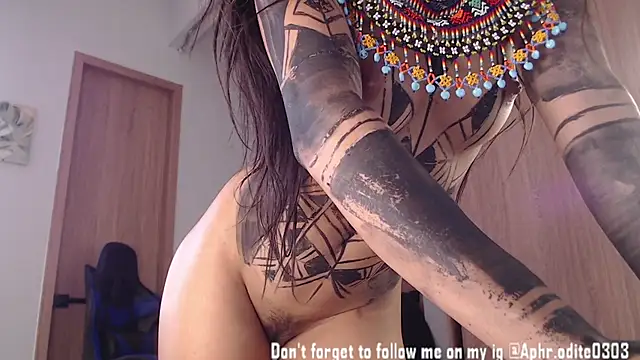 Nikol-JE online show from January 2025 03:47:01 PM