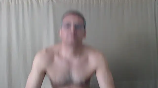 Snapshot of Daddyhot_Alejo chatting on May 2026 03:50:01 PM Daddyhot Alejo online show from May 2026 03:50:01 PM