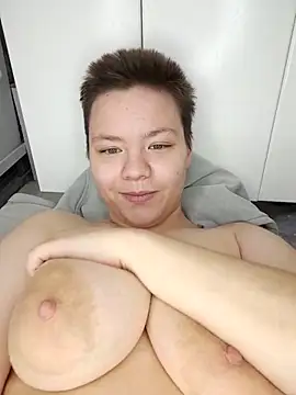 GoldMelissa online show from November 2025 11:43:02 AM