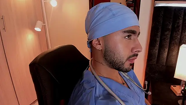 Snapshot of ItsMeEros chatting on October 2025 10:10:01 PM ItsMeEros online show from October 2025 10:10:01 PM