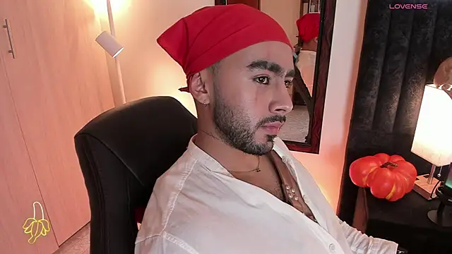 Snapshot of ItsMeEros chatting on October 2025 10:52:01 PM ItsMeEros online show from October 2025 10:52:01 PM