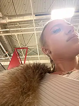 pinkstar  online show from January 2025 07:57:01 AM