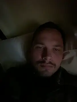 Snapshot of Jonkitzler1 chatting on March 2025 09:13:01 AM Jonkitzler1 online show from March 2025 09:13:01 AM