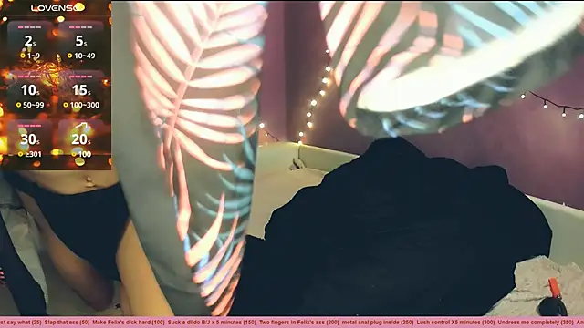 Snapshot of Littlepinkcat chatting on December 2024 03:05:02 AM Littlepinkcat online show from December 2024 03:05:02 AM