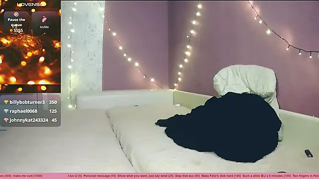 Snapshot of Littlepinkcat chatting on December 2024 01:07:02 PM Littlepinkcat online show from December 2024 01:07:02 PM