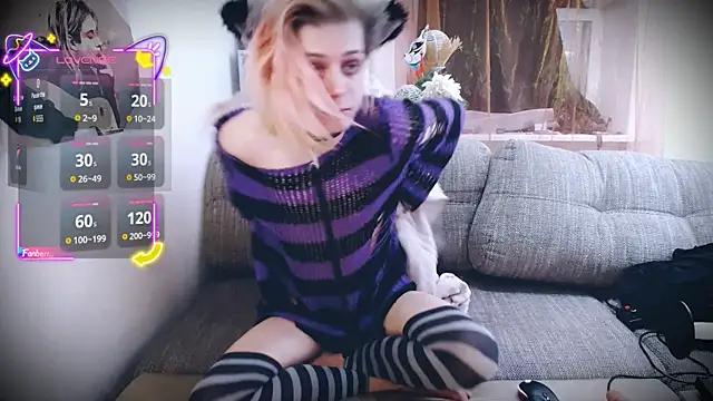 Snapshot of Littlepinkcat chatting on November 2025 08:51:01 PM Littlepinkcat online show from November 2025 08:51:01 PM