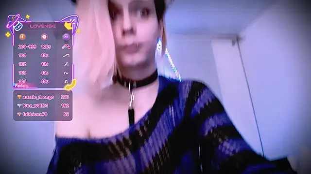 Snapshot of Littlepinkcat chatting on December 2025 03:25:01 AM Littlepinkcat online show from December 2025 03:25:01 AM