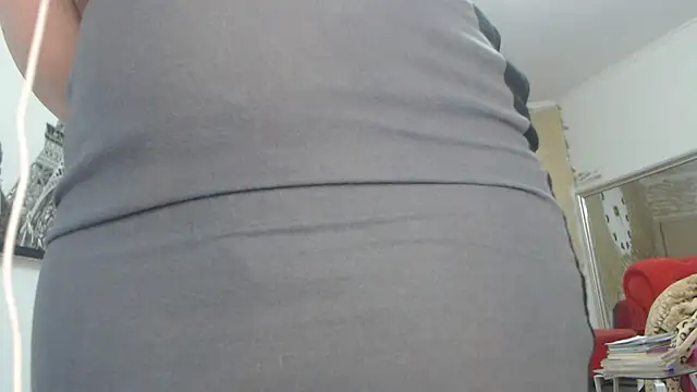 AnnaBellaLuckyXOXO online show from December 2025 12:58:02 PM