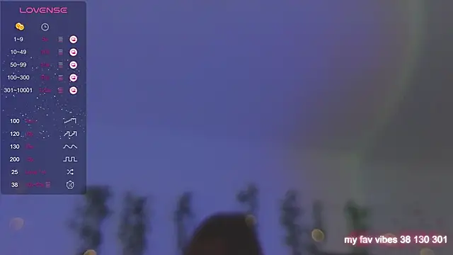 Snapshot of Juliette_Sunshine chatting on September 2025 10:09:02 PM Juliette Sunshine online show from September 2025 10:09:02 PM