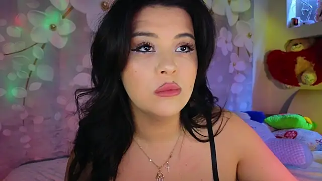 Snapshot of Malika_uAngel chatting on February 2025 01:22:01 AM Malika uAngel online show from February 2025 01:22:01 AM