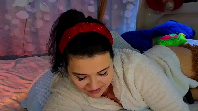 Snapshot of Malika_uAngel chatting on February 2025 12:19:01 AM Malika uAngel online show from February 2025 12:19:01 AM