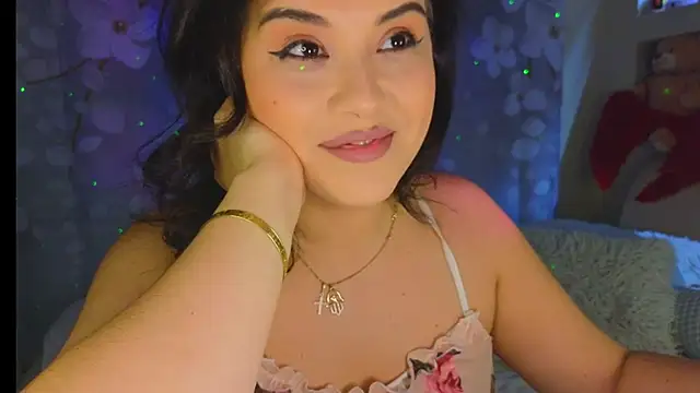 Snapshot of Malika_uAngel chatting on March 2025 02:45:01 AM Malika uAngel online show from March 2025 02:45:01 AM