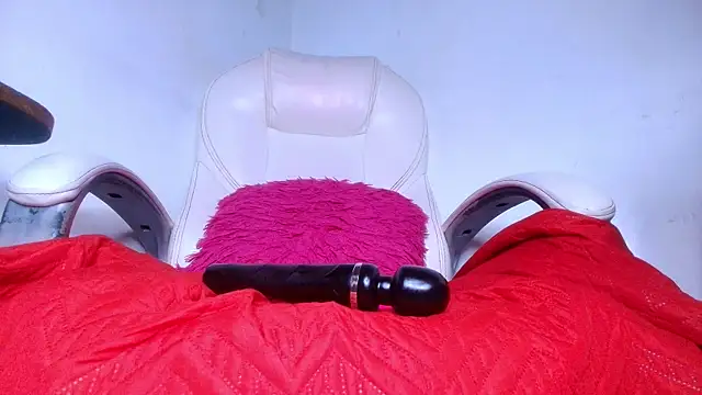 naomi kyse online show from March 2025 03:05:02 AM