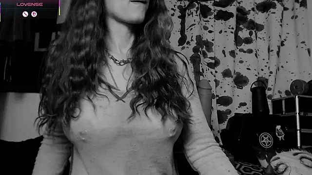 Silentmary online show from November 2025 04:12:02 AM