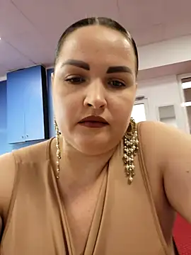 Snapshot of GeorgiaLerox chatting on February 2025 12:39:02 PM GeorgiaLerox online show from February 2025 12:39:02 PM