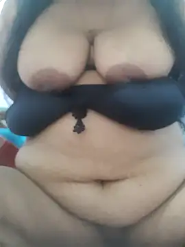 Snapshot of chubby_wife chatting on June 2026 09:07:02 AM chubby wife online show from June 2026 09:07:02 AM