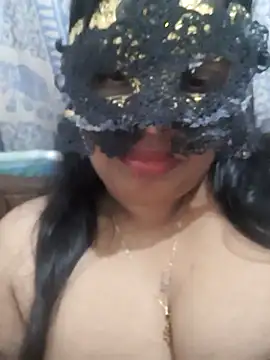Snapshot of chubby_wife chatting on June 2026 03:51:01 PM chubby wife online show from June 2026 03:51:01 PM