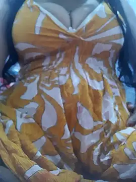 Snapshot of chubby_wife chatting on June 2026 10:15:01 AM chubby wife online show from June 2026 10:15:01 AM