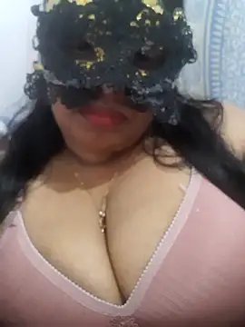 Snapshot of chubby_wife chatting on July 2026 12:01:02 PM chubby wife online show from July 2026 12:01:02 PM