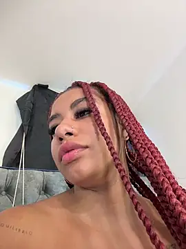 Snapshot of ATENEA_SEXXXY chatting on April 2026 07:12:01 PM ATENEA SEXXXY online show from April 2026 07:12:01 PM