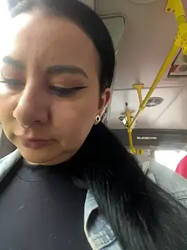 Abril Luv online show from March 2025 12:04:02 PM