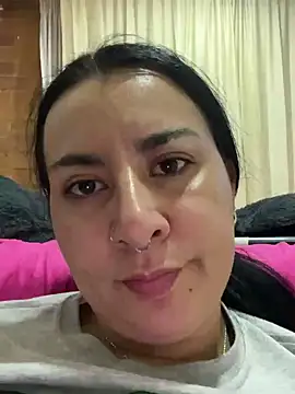 Abril Luv online show from March 2025 12:02:02 PM