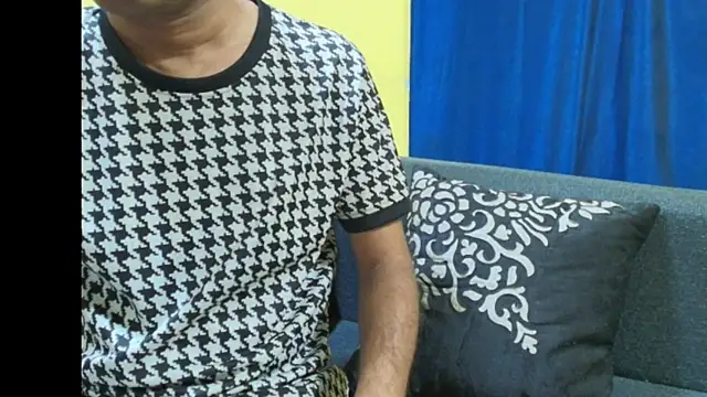 Cute boy2000 online show from March 2026 12:34:02 AM