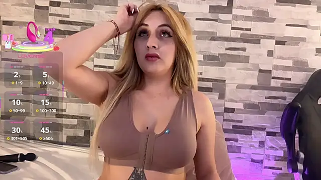 Snapshot of bigclit chatting on January 2026 04:18:01 AM bigclit online show from January 2026 04:18:01 AM