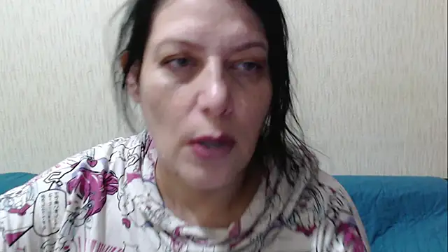Snapshot of Mirabelle_Sweet chatting on May 2026 12:15:01 AM Mirabelle Sweet online show from May 2026 12:15:01 AM