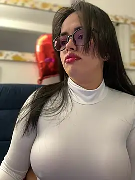 Snapshot of andra_rose chatting on February 2025 12:09:01 AM andra rose online show from February 2025 12:09:01 AM