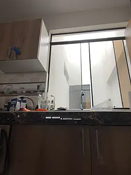 Snapshot of LuceroRm chatting on November 2025 06:43:02 PM LuceroRm online show from November 2025 06:43:02 PM