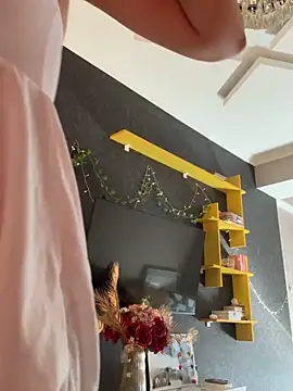 Tasty Nora online show from September 2025 05:10:02 AM