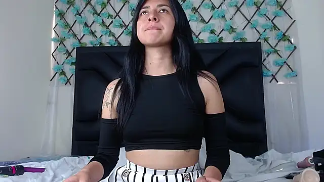 EmmaWilliamss online show from November 2025 05:13:02 PM