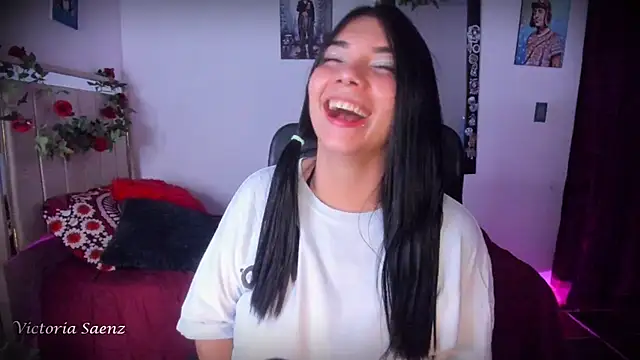 victoriaasaenz  online show from June 2026 01:03:01 AM