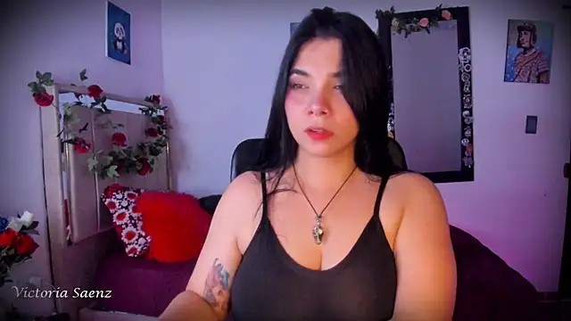 victoriaasaenz  online show from June 2026 12:59:02 AM