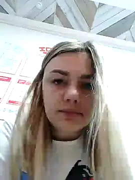 Snapshot of KrissSexi chatting on March 2025 02:45:01 PM KrissSexi online show from March 2025 02:45:01 PM